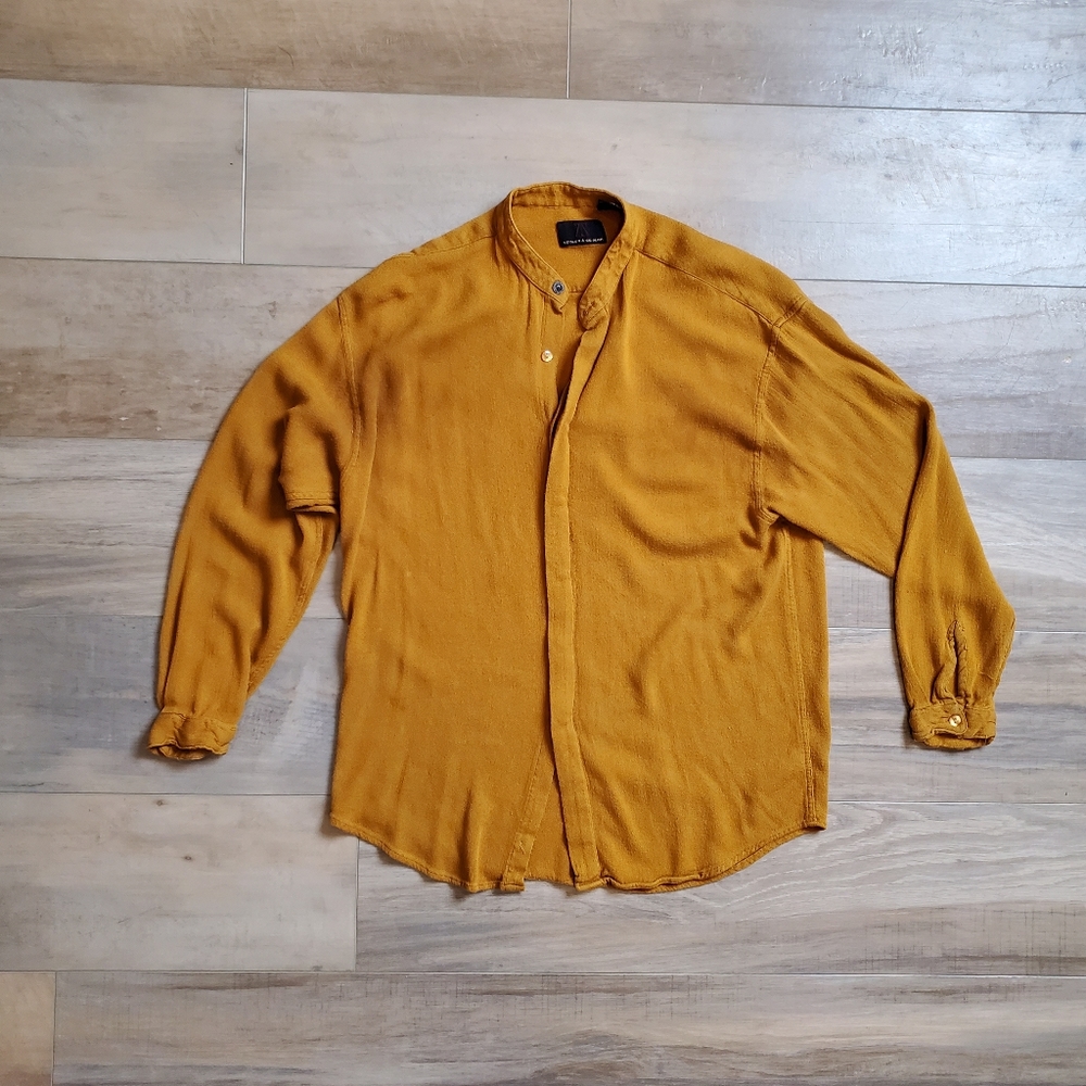 Ziedler & Ziedler collarless button down blouse